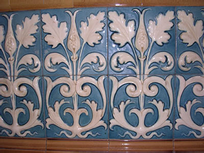 Royal York Hotel, tiles and Burmantofts faience